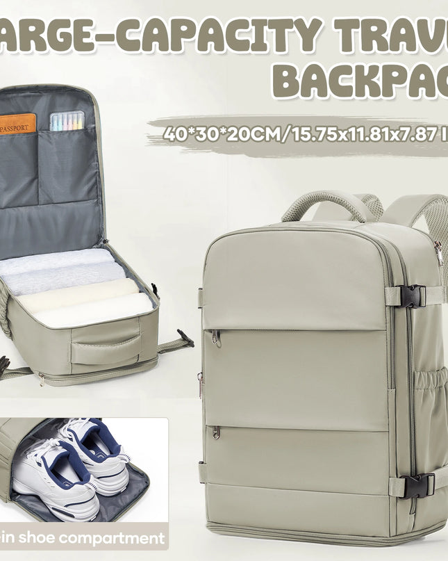 Brauner Handgepäck Rucksack, geöffnet, auf einem Stuhl liegend, bereit für die nächste Reise.