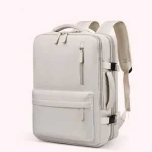 Handgepäck Rucksack Damen in Beige, ideal für Reisen mit viel Stauraum und Laptopfach.