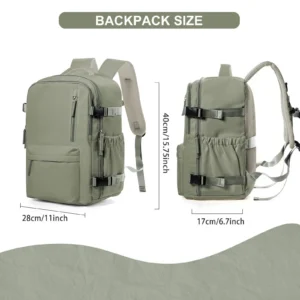 Handgepäck Rucksack in Olivgrün, offen mit Laptopfach und mehreren Innenfächern, auf einer Reise